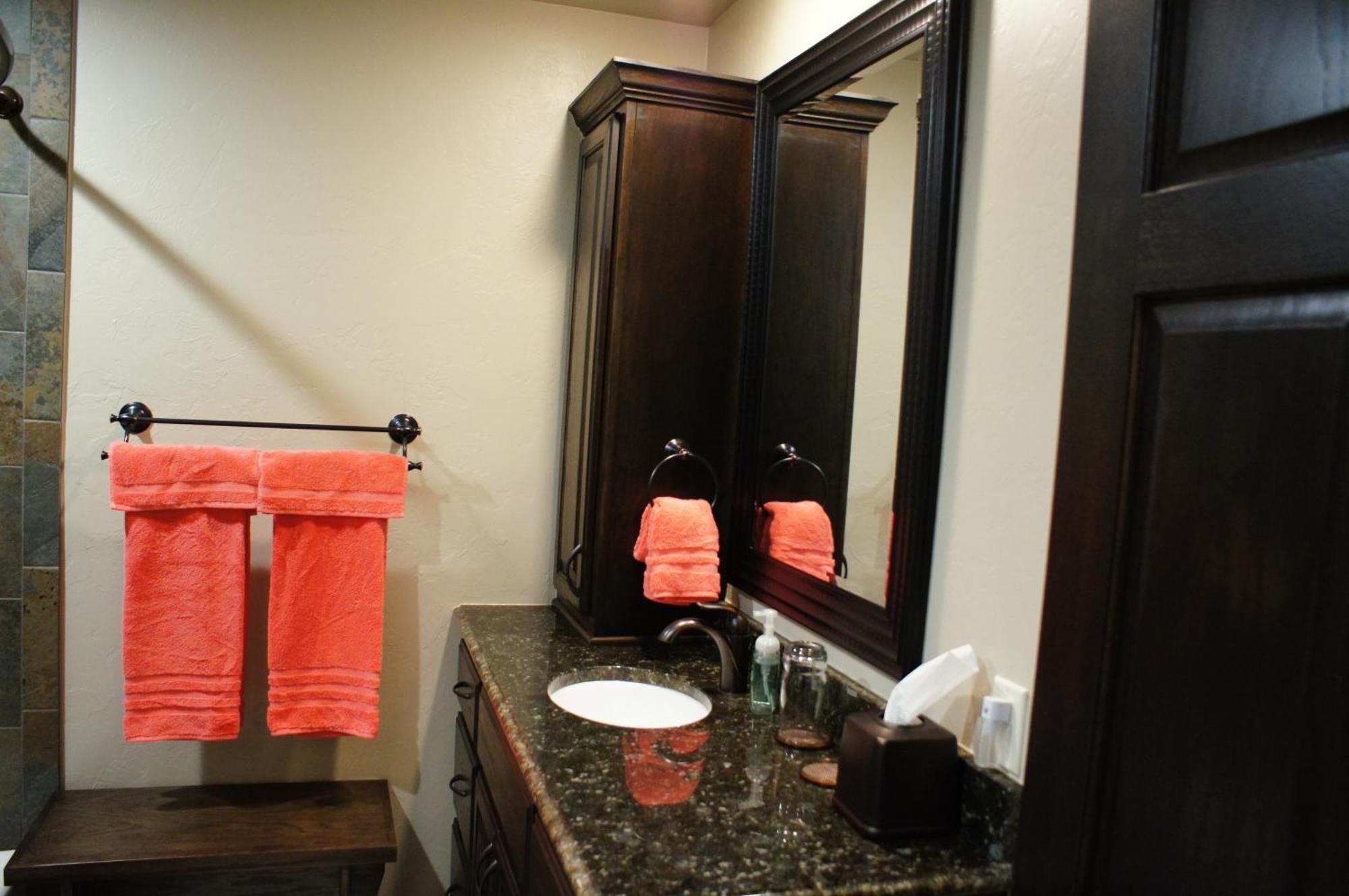 Hidden Meadows Bed And Breakfast Stillwater Ruang foto